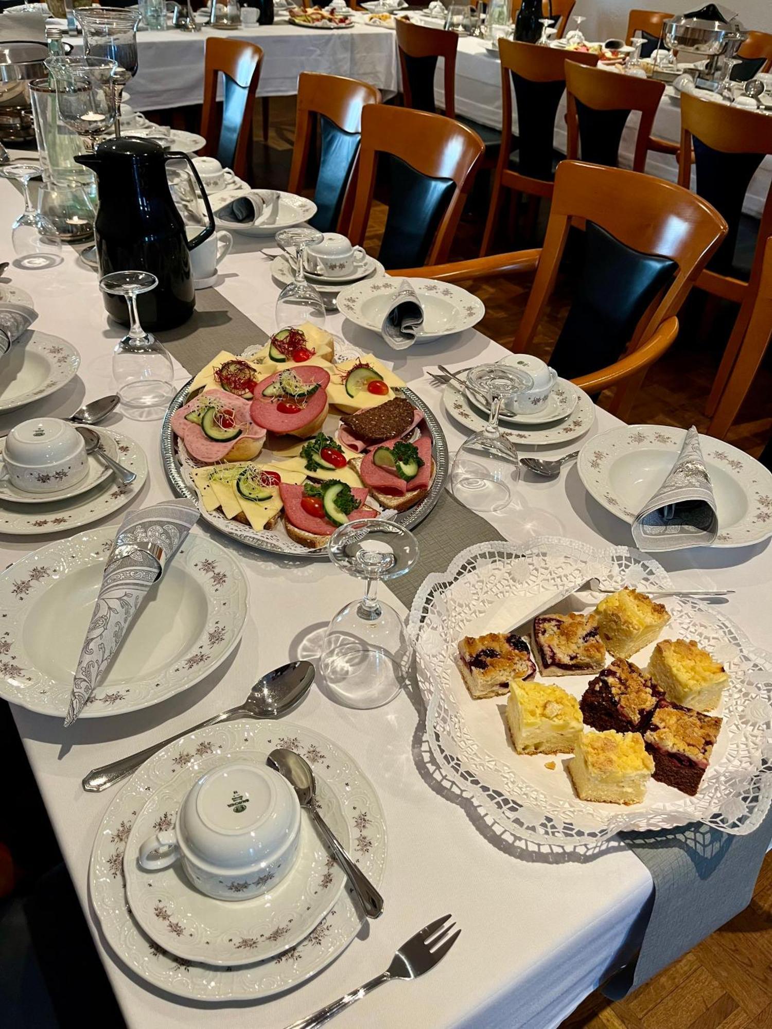 Hotel Zu Den Linden Wachtberg Εξωτερικό φωτογραφία