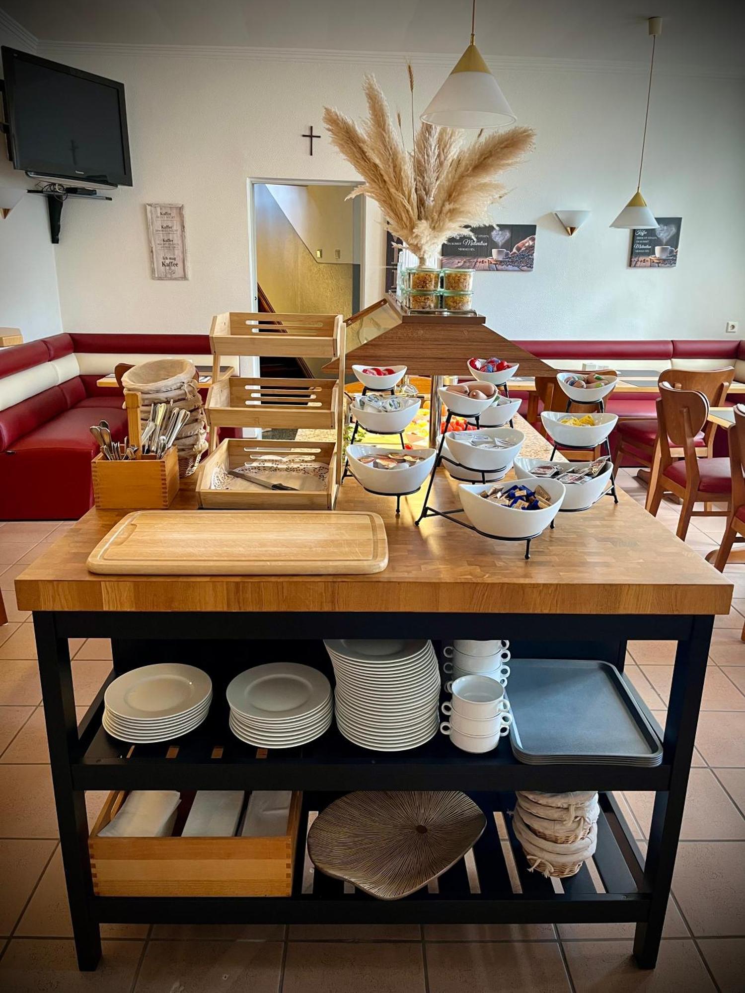 Hotel Zu Den Linden Wachtberg Εξωτερικό φωτογραφία